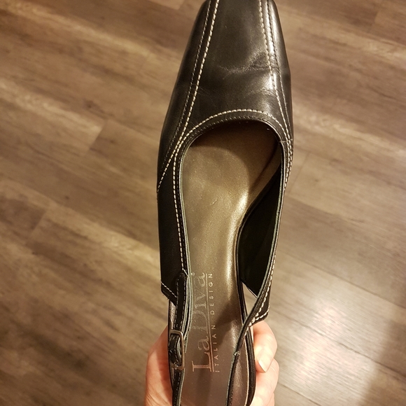 La Diva Women's heeled mules sz 8.5B - Picture 2 of 5